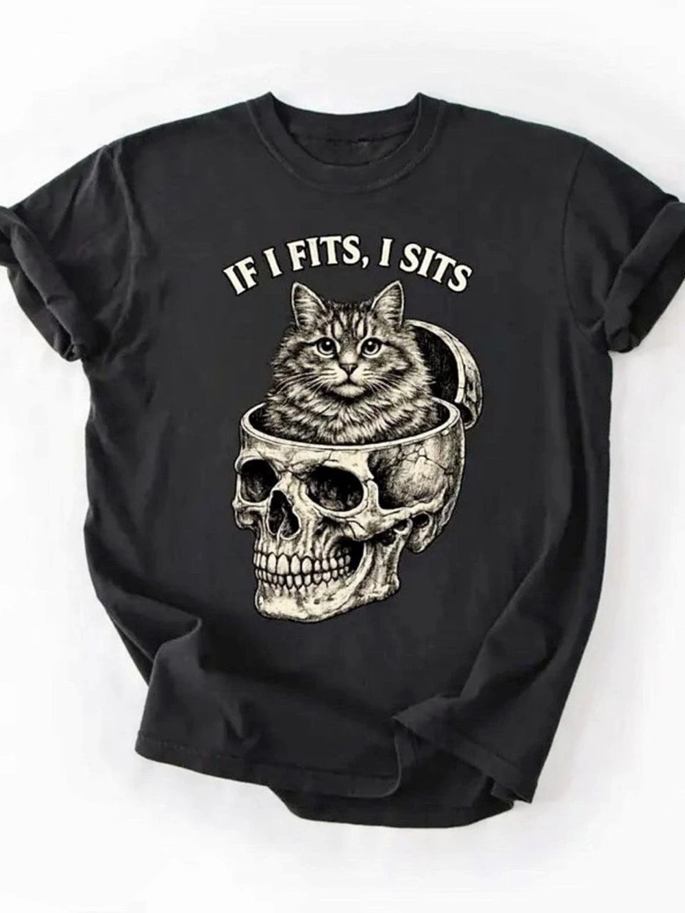 Graphic Cat Skull Tee in Black
